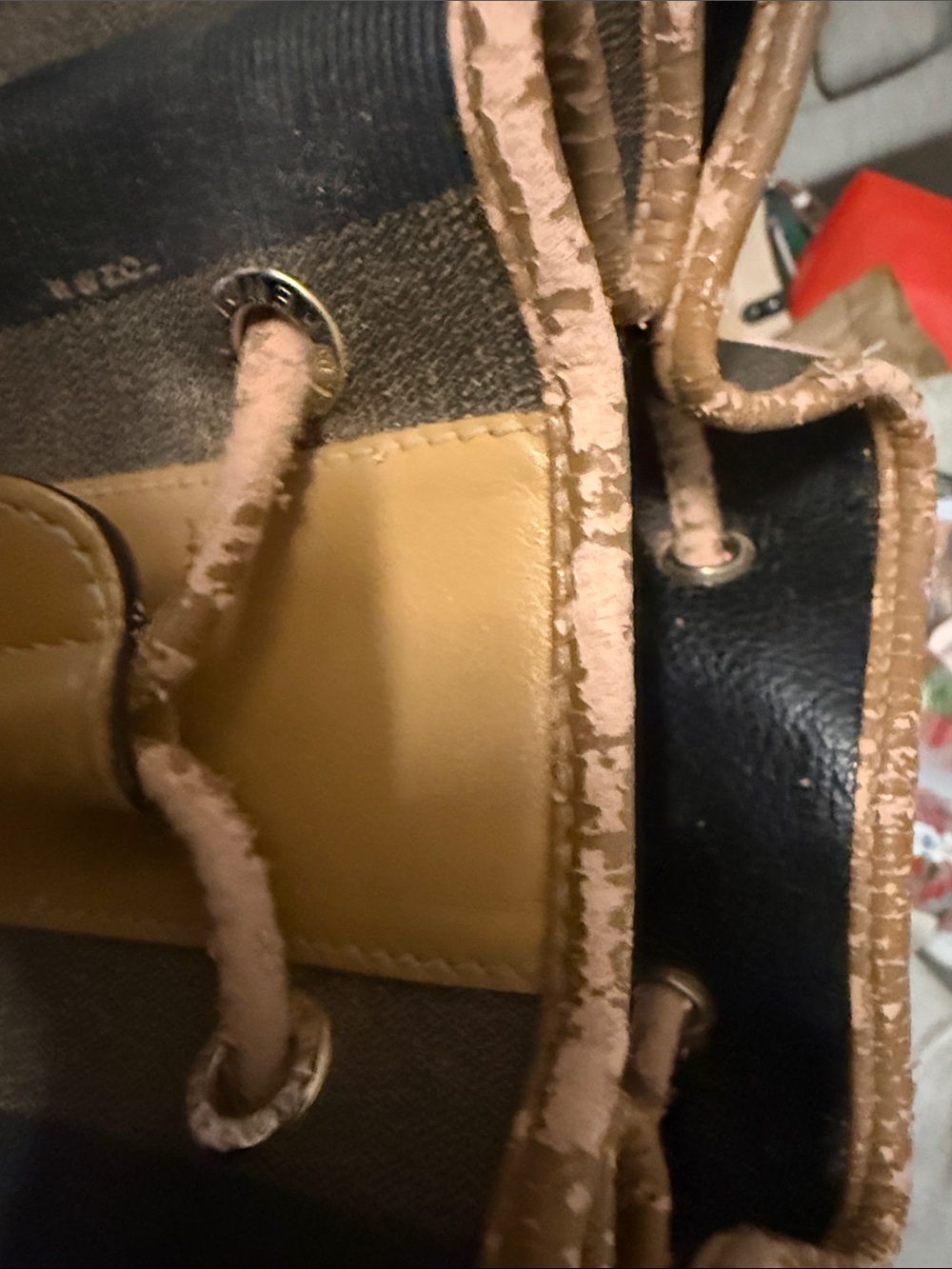 Vintage Fendi Pequin Bucket Bag -“AS IS / For Repair". - Picture 5 of 7